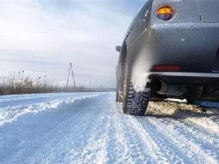 雪天行车做到以下十个方面，新手司机也可大胆驾车出行